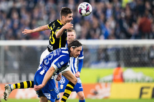 AIKs Mikael Lustig och IFK Göteborgs Gustav Svensson