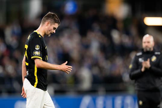 AIKs Mikael Lustig deppar