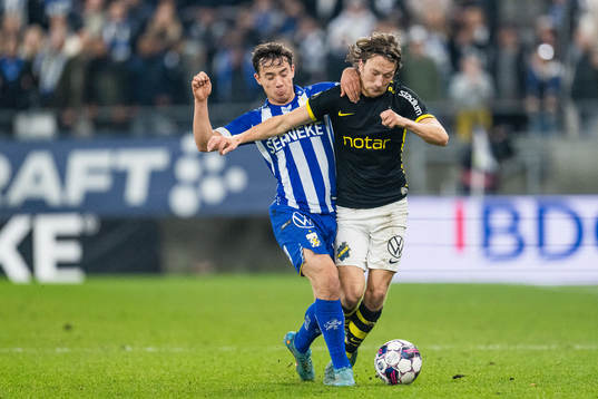IFK Göteborgs Hussein Carneil och AIKs Axel Björnström