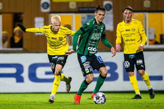 Mjällbys Otto Rosengren och Varbergs Tobias Carlsson
