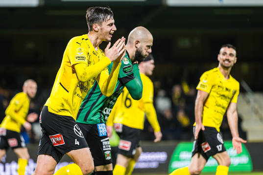 Mjällbys Noah Eile jublar