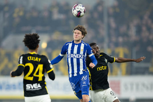IFK Göteborgs Gustaf Norlin och AIKs Collins Lusaka