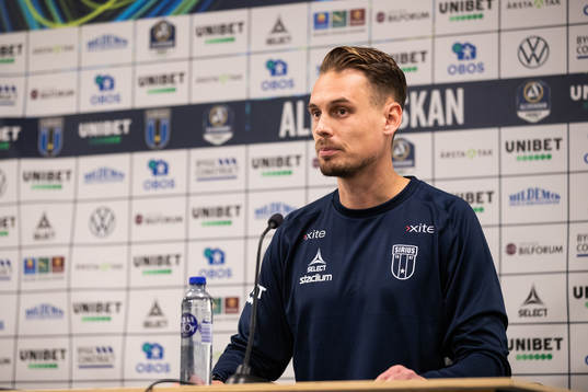 Sirius tränare Daniel Bäckström