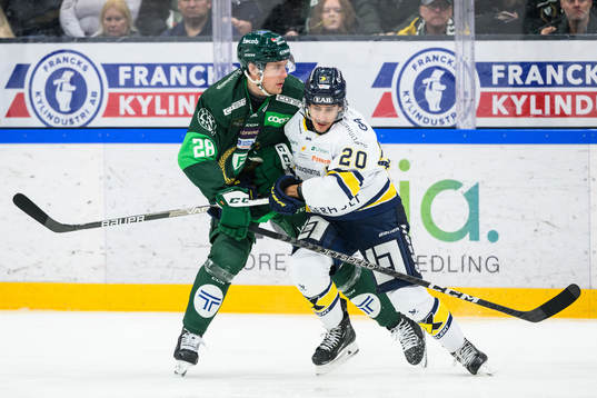 Färjestads Mattias Göransson och HV71s André Petersson