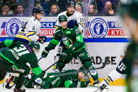 HV71s Eric Martinsson och Sam Vigneault
