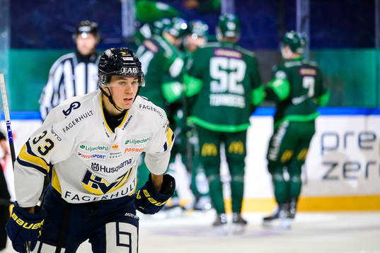 HV71s Måns Lindbäck deppar