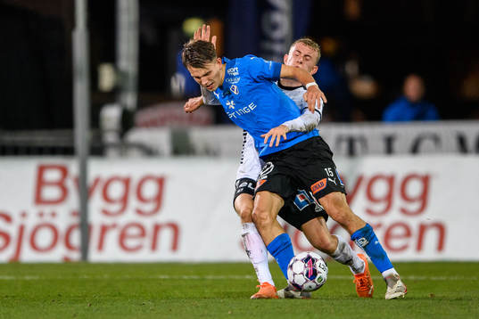 Halmstads Kazper Karlsson och Örebros Valgeir Valgeirsson
