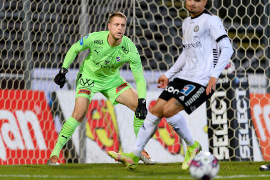 Halmstads målvakt Malkolm Nilsson Säfqvist
