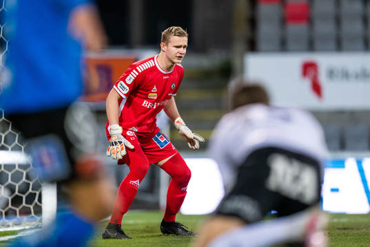 Örebros målvakt Daniel Strindholm