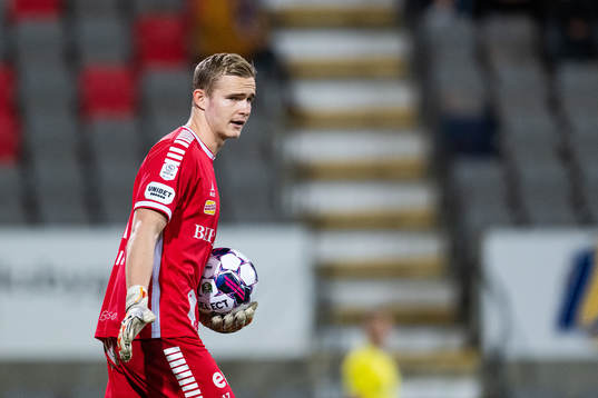Örebros målvakt Daniel Strindholm