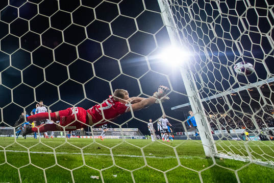 Örebros målvakt Daniel Strindholm