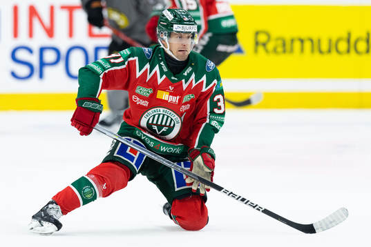 Frölundas Nicklas Lasu går ned för att täcka skott