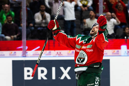 Frölundas Jan Mursak jublar