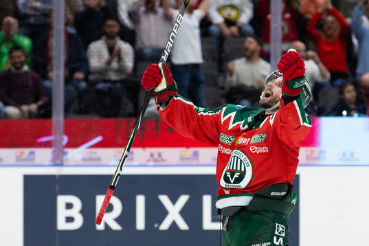 Frölundas Jan Mursak jublar
