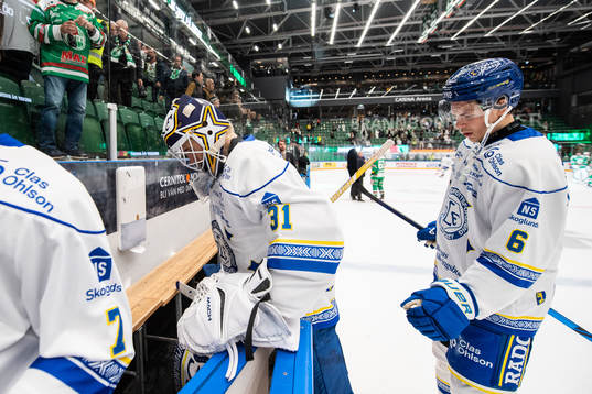 Leksands målvakt Kasimir Kaskisuo deppar