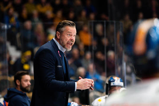 Växjös assisterande tränare Fredrik Hellgren
