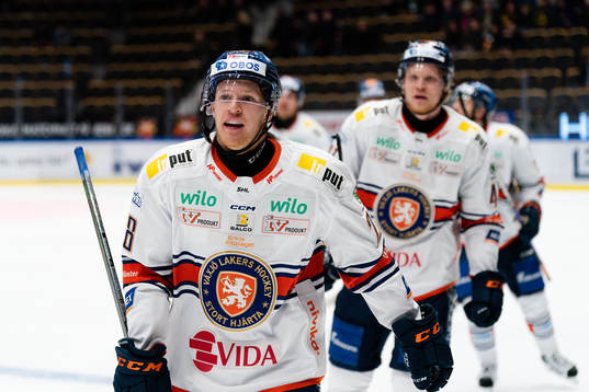 Växjös Hugo Gustafsson jublar