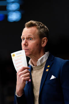 Skellefteås tränare Robert Ohlsson deppar