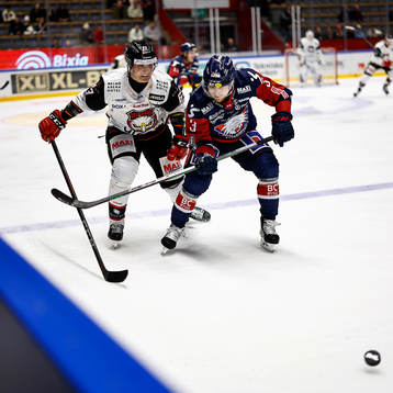 Malmö Redhawks Fredrik Händemark och Linköpings Linus