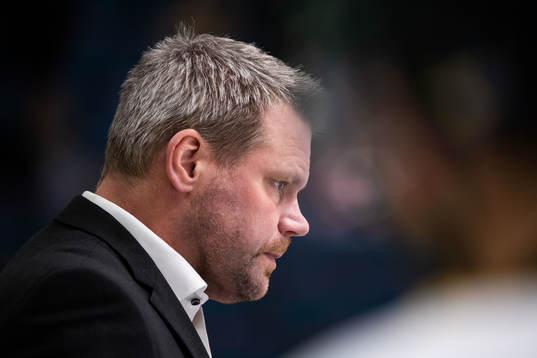 Östersunds tränare Kjell-Åke Andersson deppar