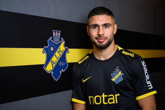 Bläddra bland fler bilder av Fotboll, Allsvenskan, AIK, Omar Faraj