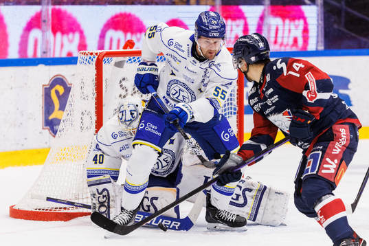 Leksands målvakt Mantas Armalis och Jonas Ahnelöv mot