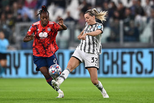 Melvine Malard of Lyon and Linda Sembrant of Juventus