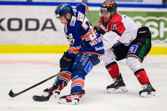 Växjös Glenn Gustafsson och Örebros Filip Berglund
