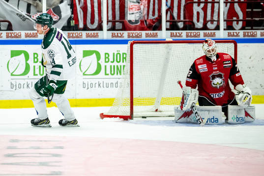 Färjestads Victor Ejdsell sätter