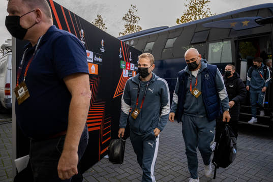 Oscar Lewicki of Malmö FF arrives to the stadium