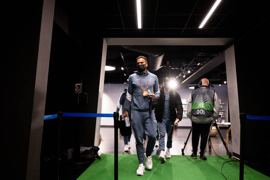 Isaac Kiese Thelin of Malmö FF arrives to the stadium