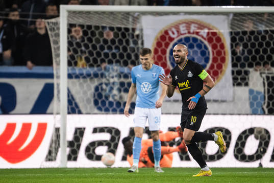 Teddy Teuma of Union SG celebrates