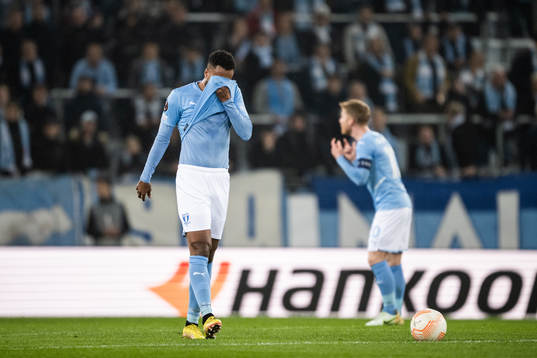Isaac Kiese Thelin of Malmö looks dejected