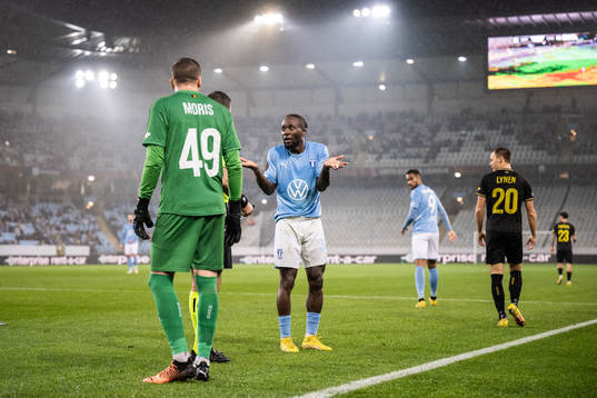 Mohammed Buya Turay of Malmö reacts