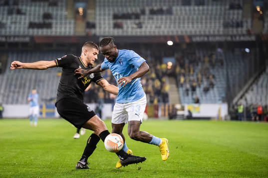 Ismael Kandouss of Union SG and Mohammed Buya Turay of