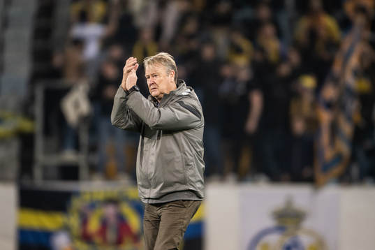 head coach Åge Hareide of Malmö looks dejected