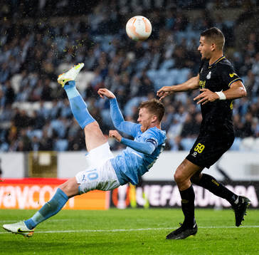 Anders Christiansen of Malmö and Ismael Kandouss of Union