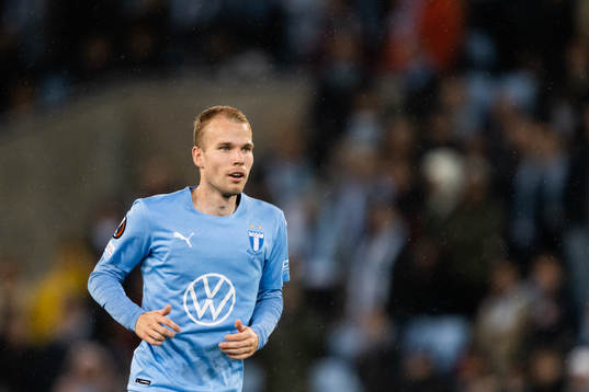 Oscar Lewicki of Malmö