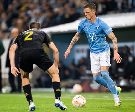 Søren Rieks of Malmö and Bart Nieuwkoop of Union SG