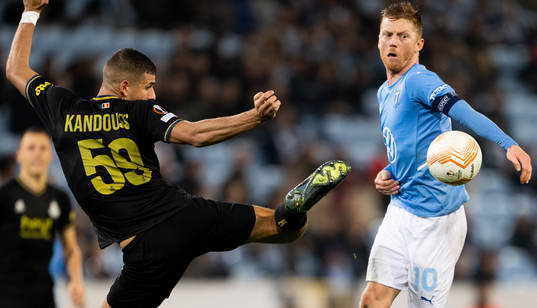 Ismael Kandouss of Union SG and Anders Christiansen of