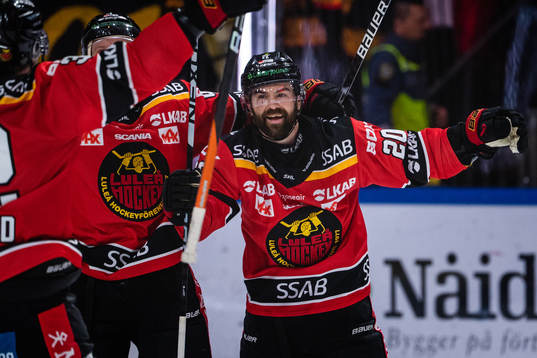 Luleås Jack Connolly jublar