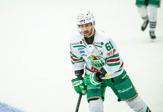 Rögles Ludvig Larsson jublar