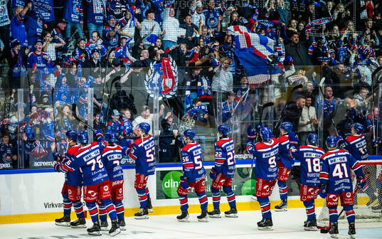 Oskarshamns spelare jublar