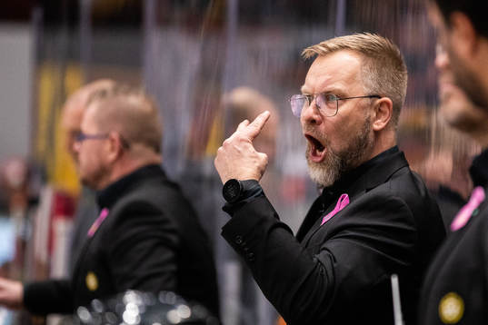 Brynäs tränare Mikko Manner