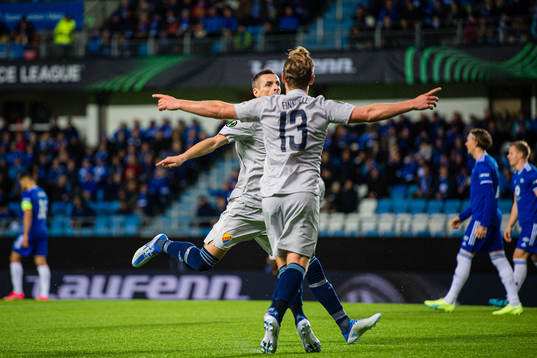 Haris Radetinac of Djurgården celebrates