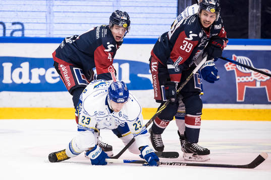Leksands Mikael Ruohomaa och Linköpings målvakt Mattias