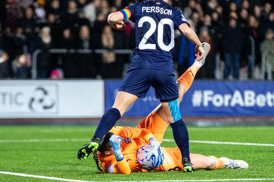 Goalkeeper Teagan Micah of FC Rosengård