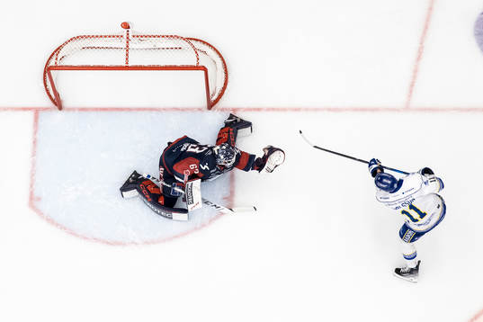 Linköpings målvakt Marcus Högberg och Leksands Martin