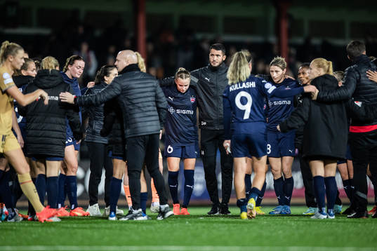 Players of FC Rosengård looks dejected