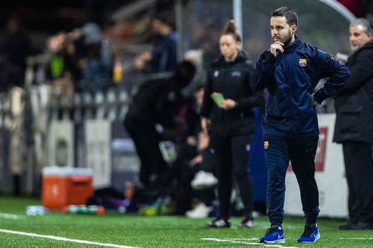 Head coach Jonatan Giraldez of Barcelona